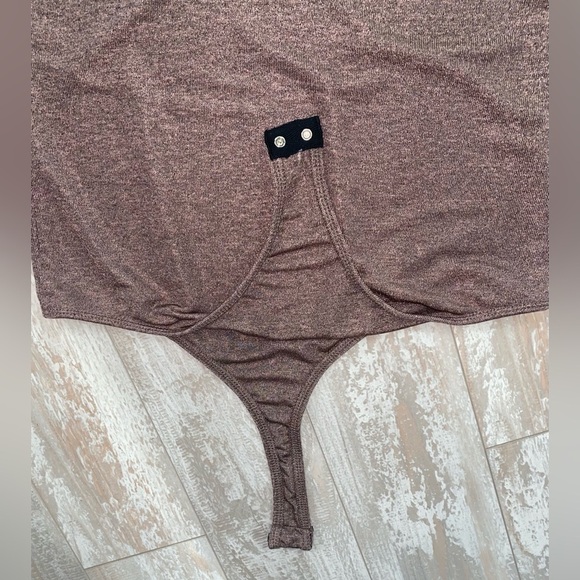 Bodysuit Size Medium By LA Hearts a Little Sparkle In There Pinkish/Black - Picture 3 of 7